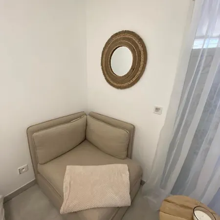 2 Pieces Avec Terrasse Et Piscine Croisette * كان