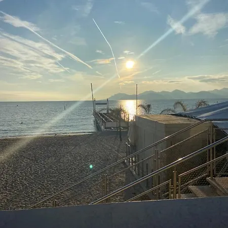 2 Pièces Avec Terrasse Et Piscine Croisette Appartamento *